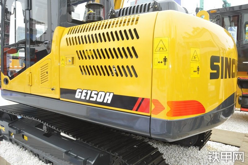 国机重工GE150H挖掘机整机外观