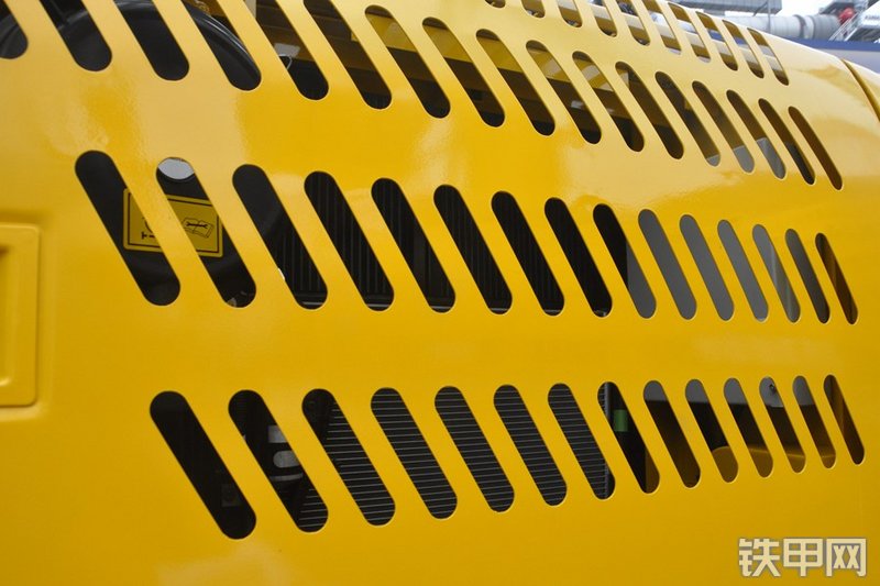 国机重工GE150H挖掘机局部