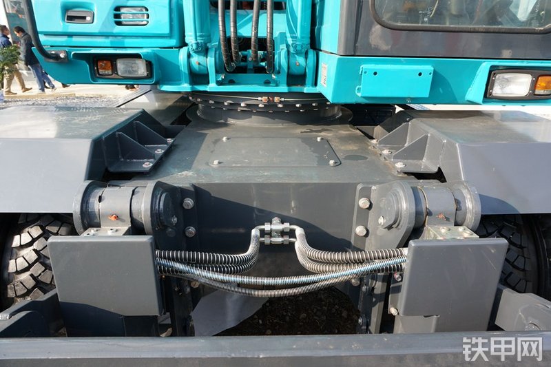 山河智能SWE150W挖掘机局部