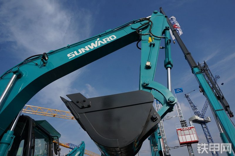 山河智能SWE150W挖掘机局部