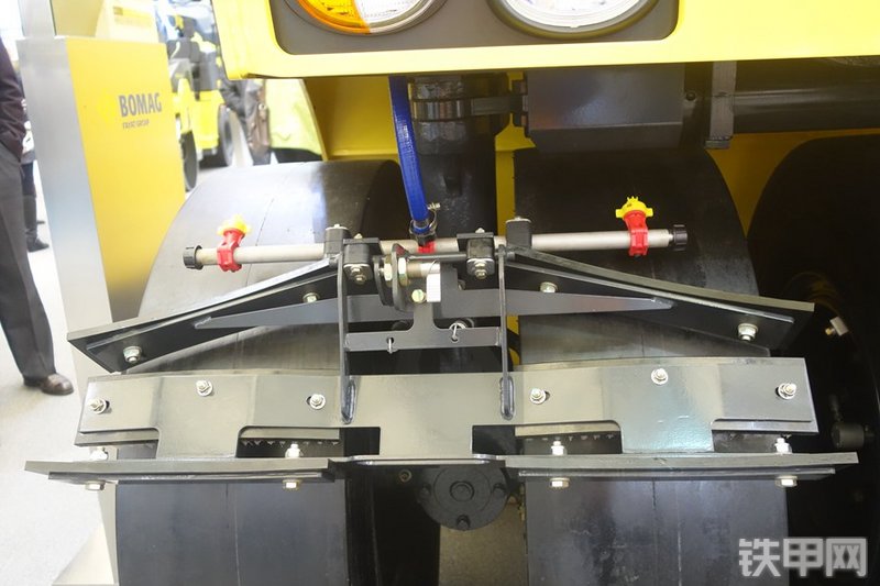 宝马格BW27RH压路机局部