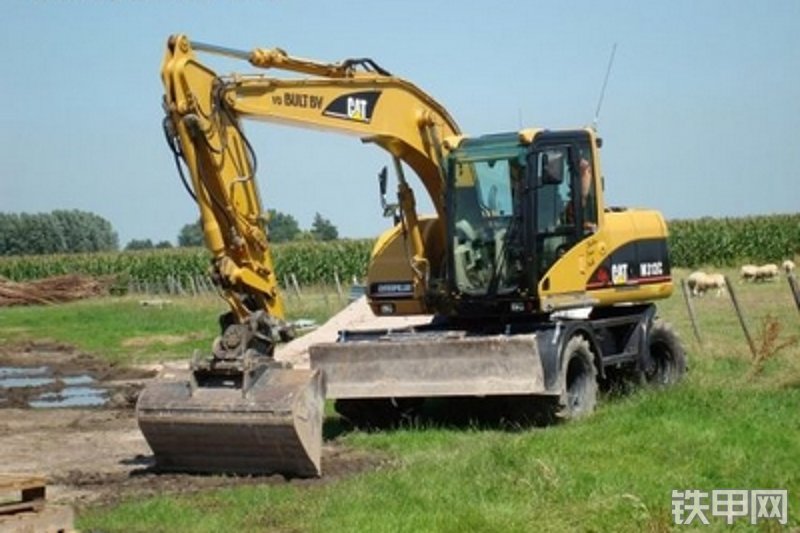 卡特彼勒m313c轮式挖掘机