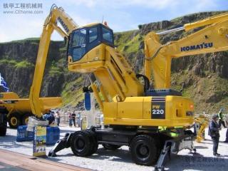小松 PW200-7 挖掘机