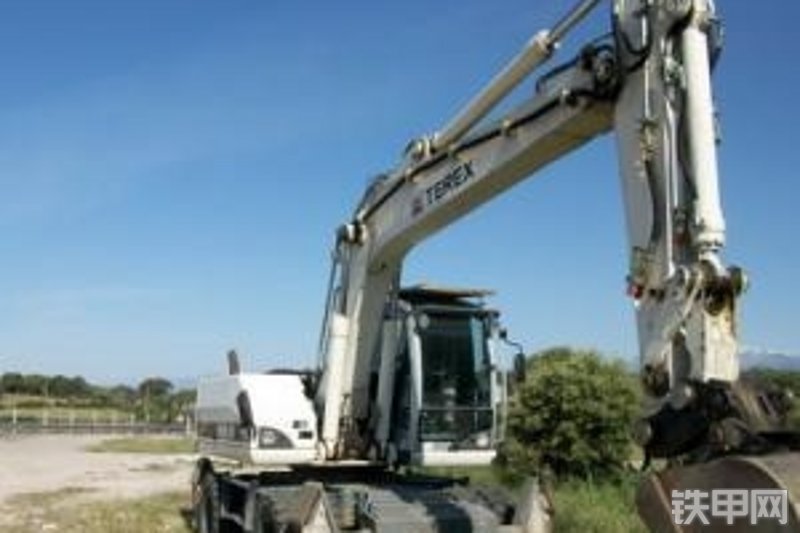 特雷克斯1905m轮式挖掘机
