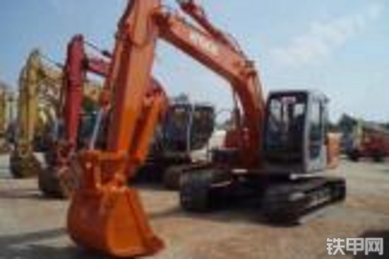 日立ex120-5履带式挖掘机