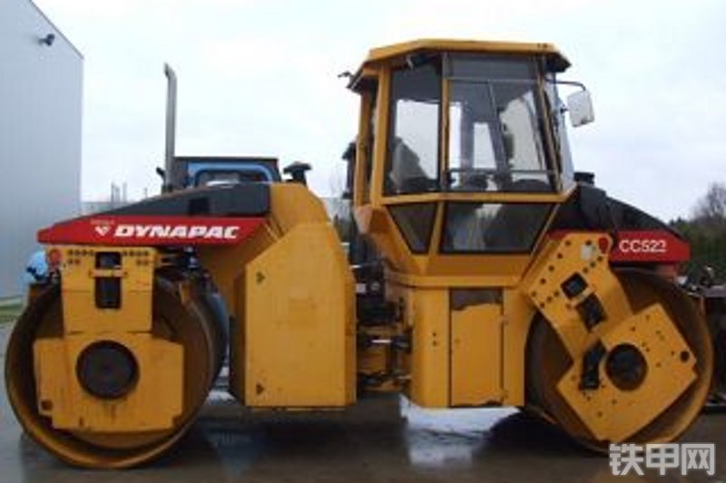 戴纳派克cc522双钢轮压路机