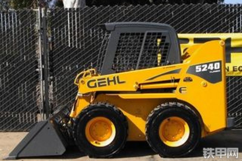 盖尔gehl5240e轮式滑移装载机