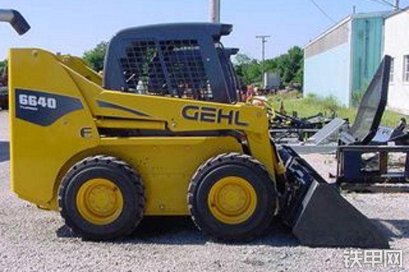 盖尔gehl6640e轮式滑移装载机