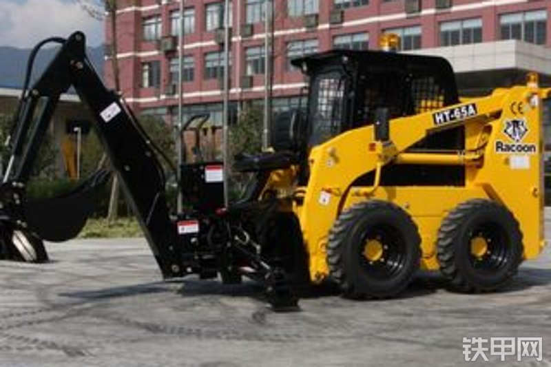 浣熊racoonht65a轮式滑移装载机