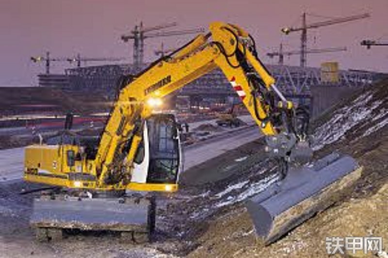 利勃海尔a900clitronic轮式挖掘机