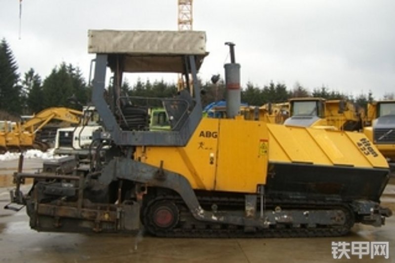 陕建机械titan423履带式沥青摊铺机