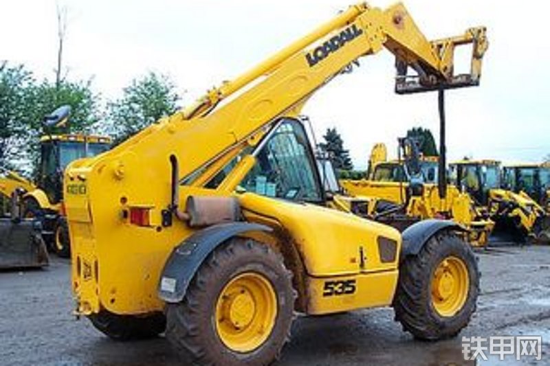 杰西博535-95伸缩臂叉车