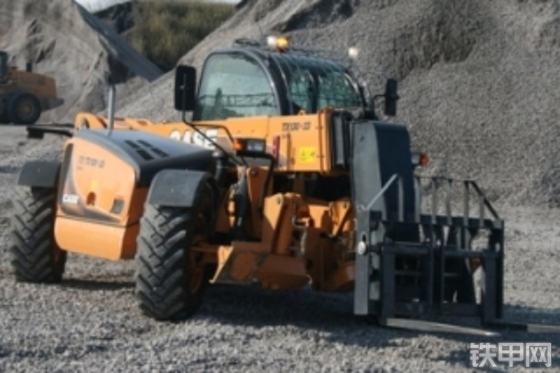 凯斯tx130-33伸缩臂叉车