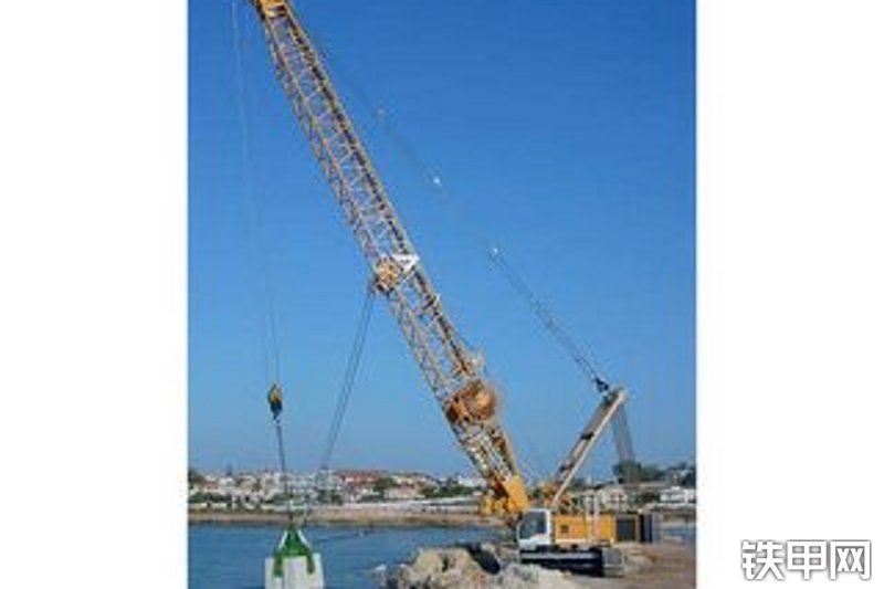 利勃海尔hs895hdlitronic履带式起重机