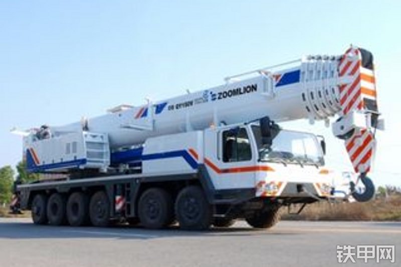 中联重科qy120v633汽车起重机