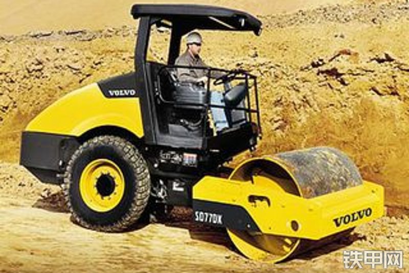 沃尔沃sd77dx单钢轮压路机