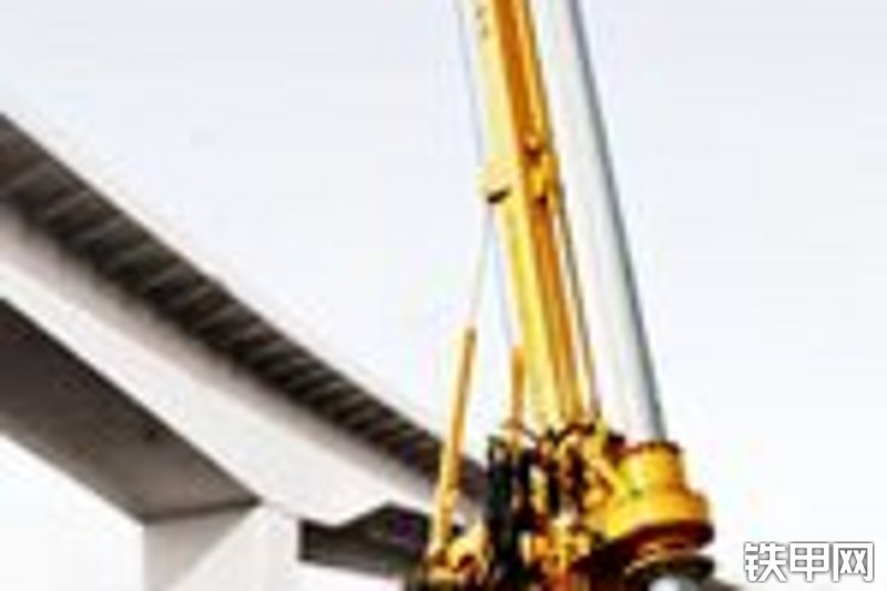 雷沃重工fr618d旋挖钻