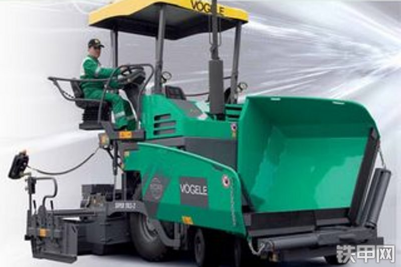 福格勒super1103-2轮式沥青摊铺机