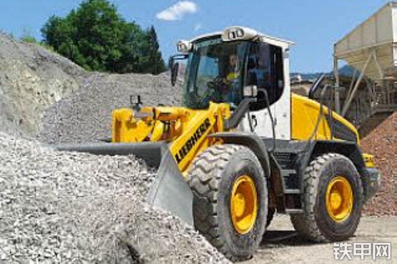 利勃海尔l5422plus1轮式装载机