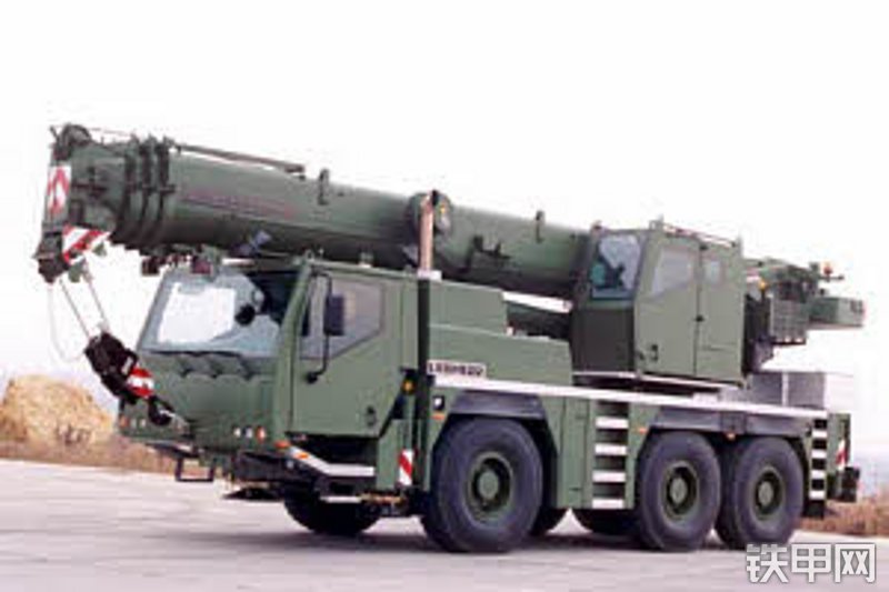 利勃海尔ltm1055-3.1全路面汽车起重机