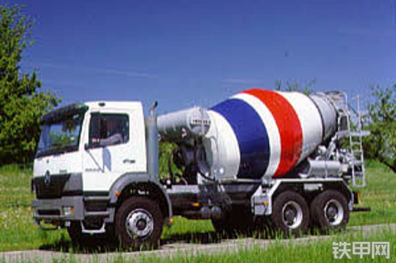 利勃海尔htm604搅拌运输车