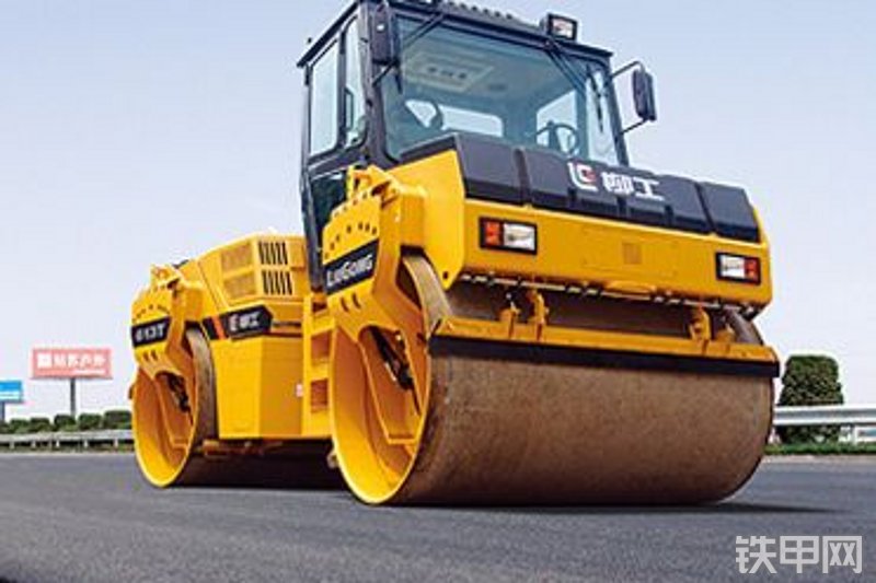 柳工612t双钢轮压路机