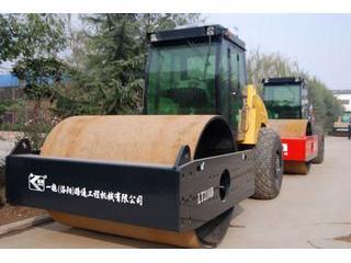 洛阳路通 LT218B双振幅 压路机