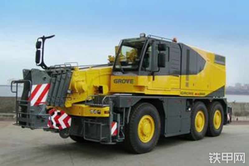 马尼托瓦克gck3045全路面汽车起重机