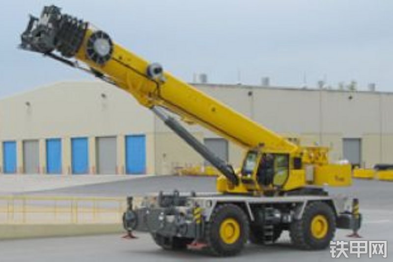 马尼托瓦克rt9150e越野轮胎起重机