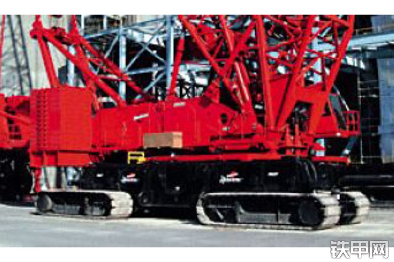 马尼托瓦克manitowoc21000履带式起重机