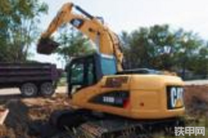 卡特彼勒320dlrr履带式挖掘机