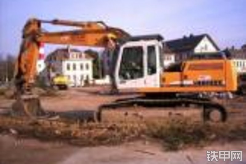 利勃海尔r934b-litronic履带式挖掘机