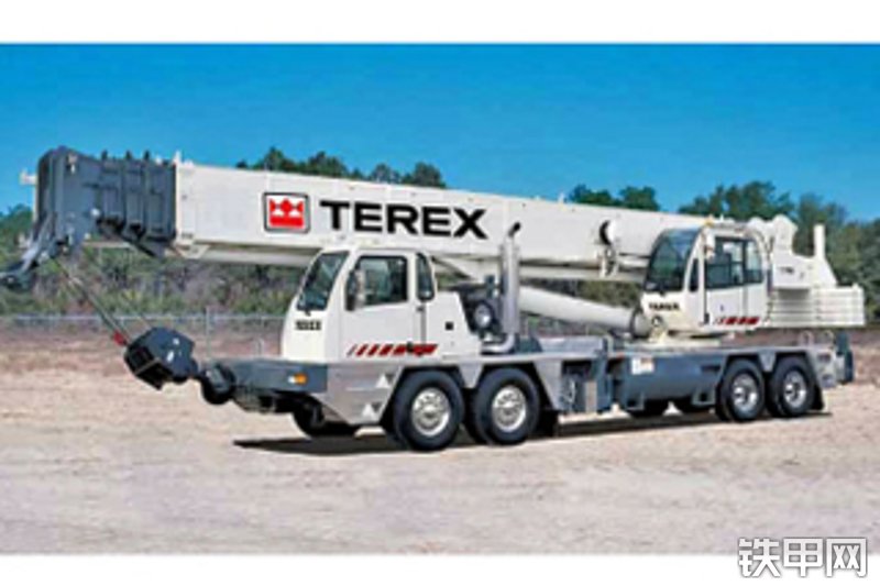 特雷克斯t790汽车起重机