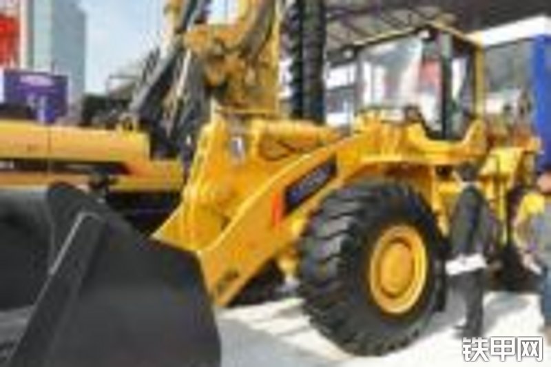 雷沃重工fl966f-etx(lng)轮式装载机