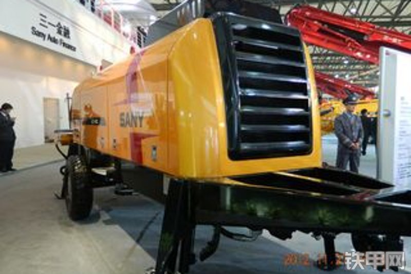 三一重工hbt80c-1818d-iii柴油混凝土拖泵