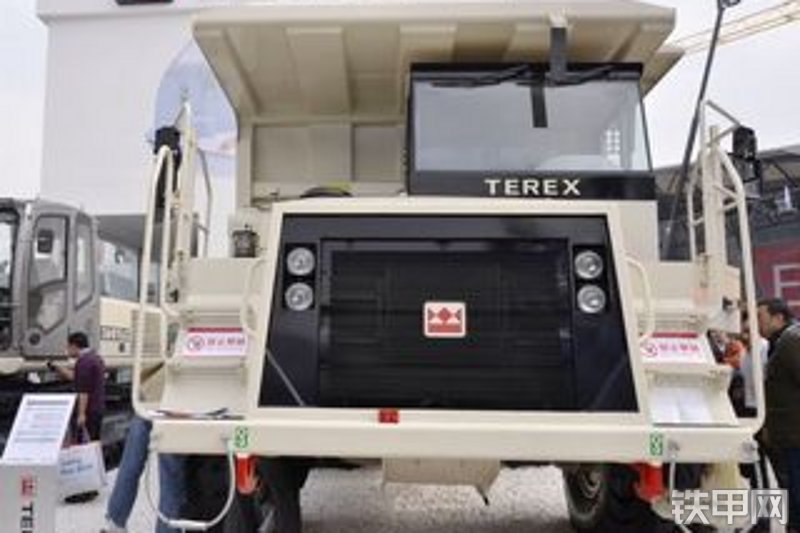 特雷克斯tr35a矿用自卸车
