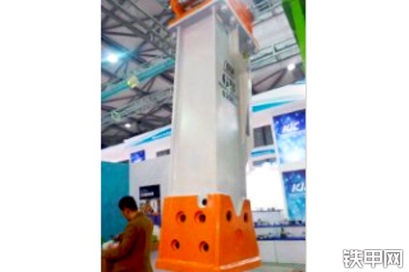 连港工兵破碎锤gb-e500立式破碎锤