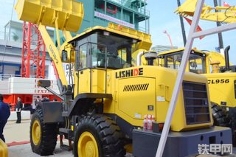 力士德cl938-2轮式装载机