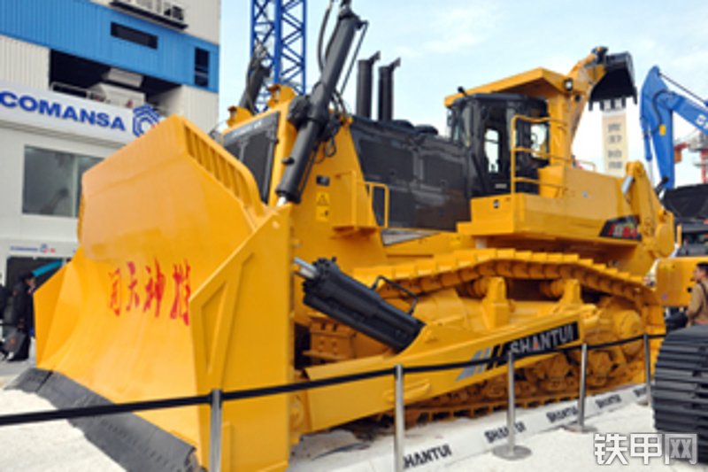 山推sd90-5履带式推土机