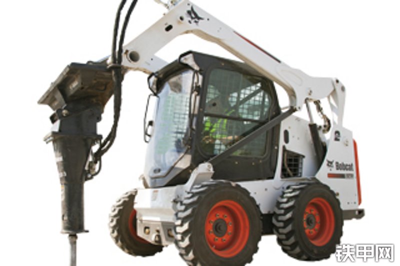 山猫s570轮式滑移装载机