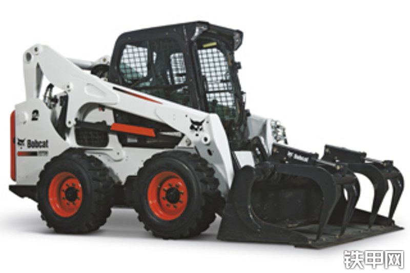 山猫s770轮式滑移装载机