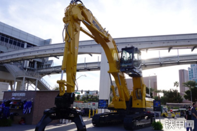 神钢sk350dlc液压式抓钳器