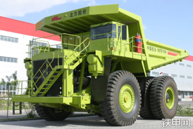 北方股份nte150矿用自卸车
