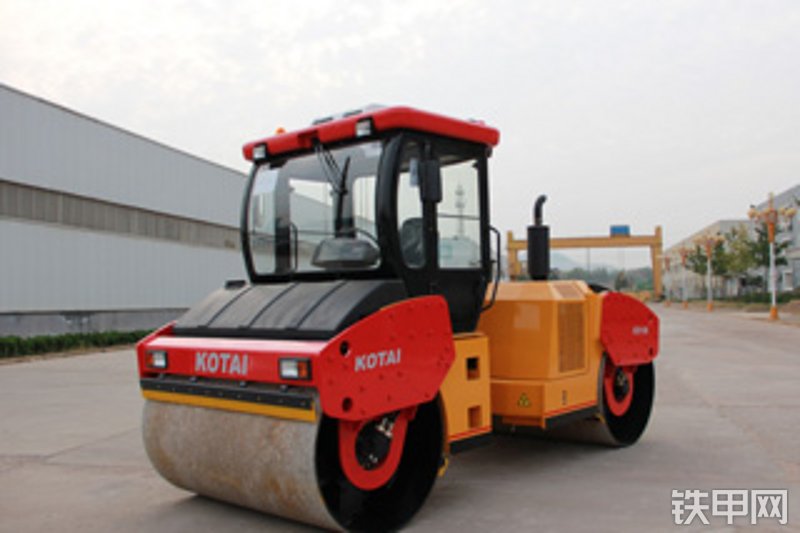科泰重工kd135双钢轮压路机