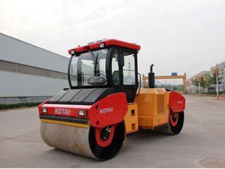 科泰重工 KD135 壓路機圖片