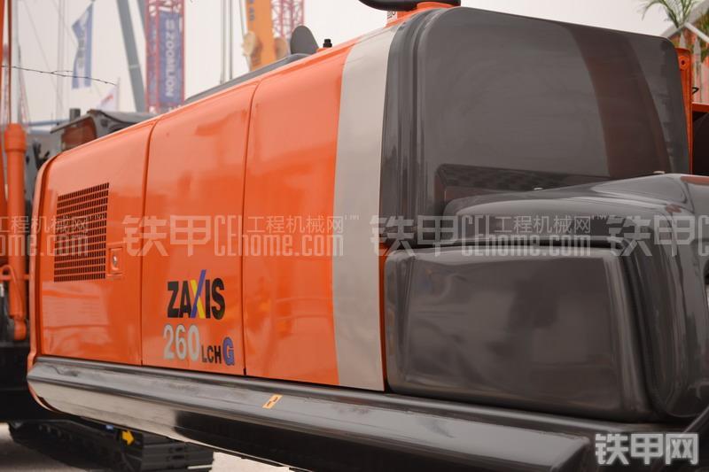 日立ZX260LCH-3G挖掘机局部