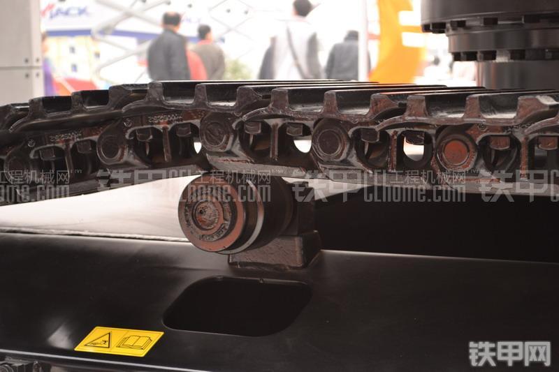 日立ZX260LCH-3G挖掘机局部