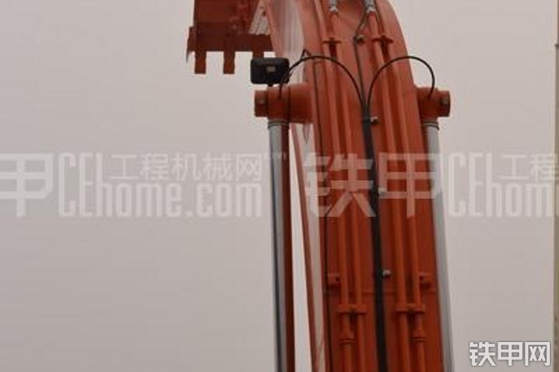日立ZX260LCH-3G挖掘机局部