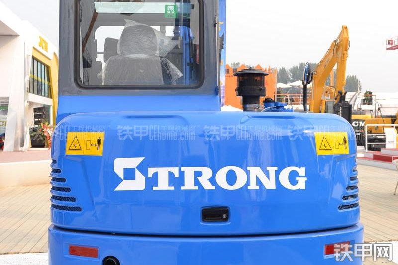 山重建机GC60-8挖掘机整机外观