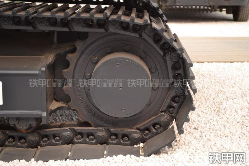 山重建机JCM907D挖掘机局部